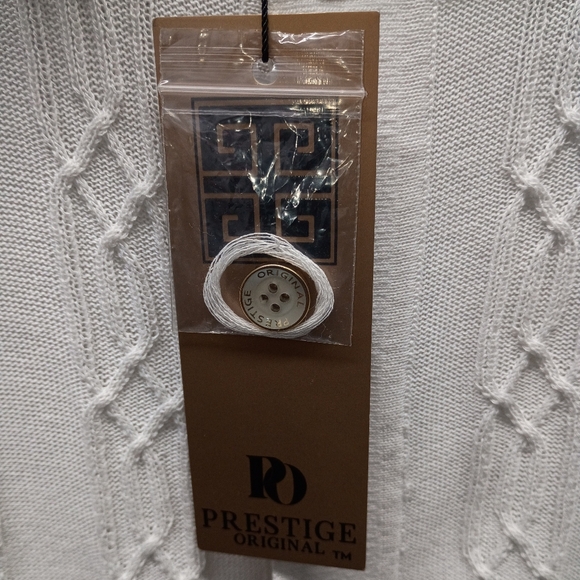 White and Green Cardigan Sweater - Picture 7 of 9